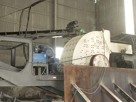 350 tons per hour lignite mobile crushing production line in Ulaanbaatar, Mongolia