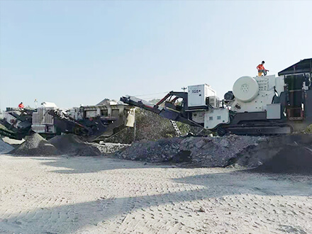 Kenya 80-150 tons per hour mobile basalt crushing production line